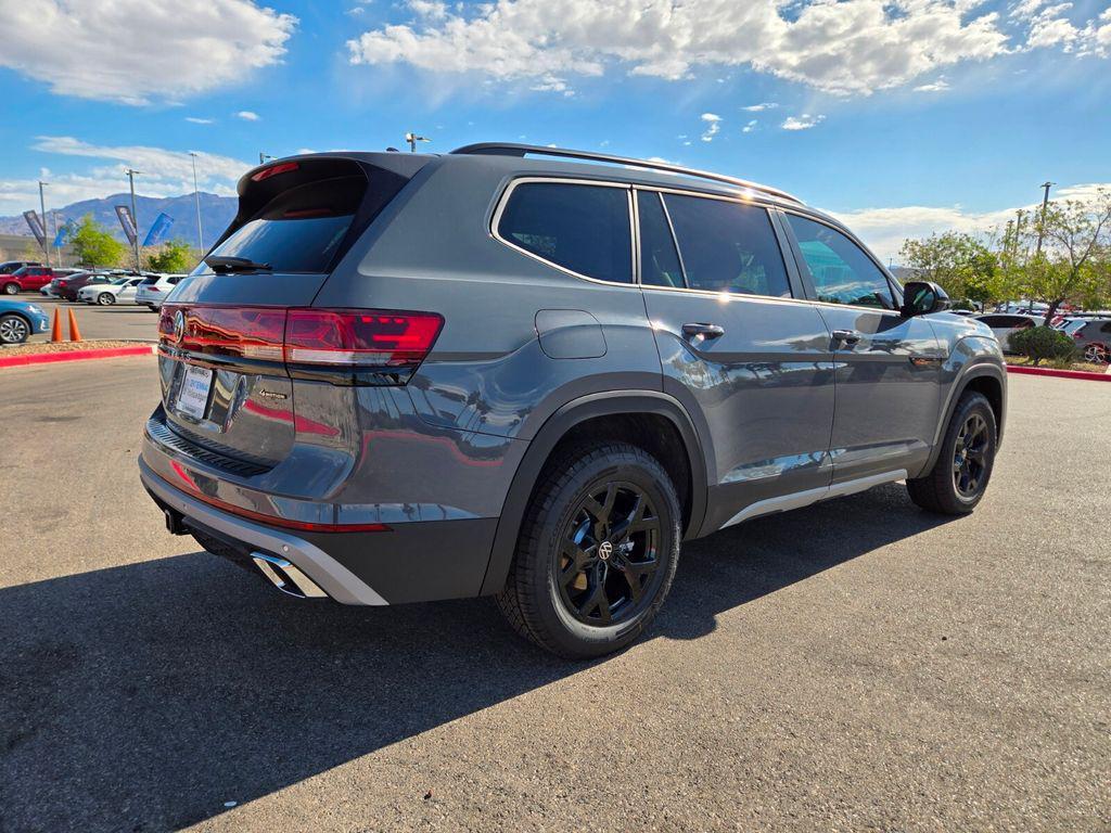 new 2026 Volkswagen Atlas car, priced at $43,703