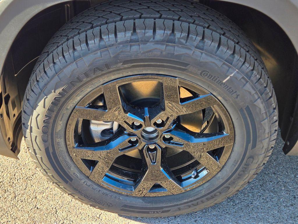 new 2026 Volkswagen Atlas car, priced at $46,203