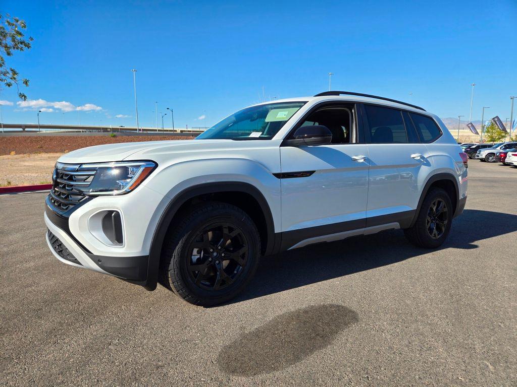 new 2026 Volkswagen Atlas car, priced at $46,203