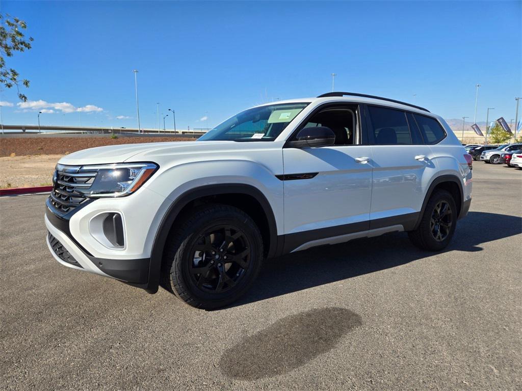 new 2026 Volkswagen Atlas car, priced at $44,716