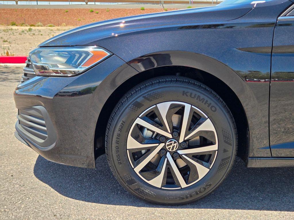used 2023 Volkswagen Jetta car, priced at $17,887