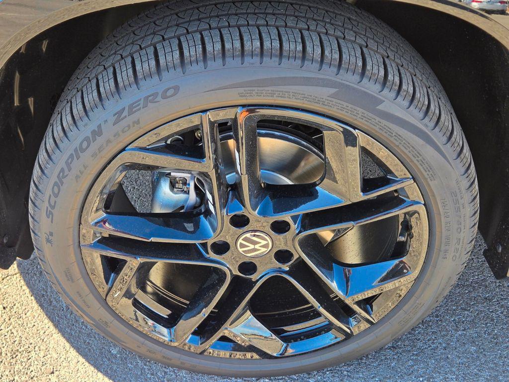 new 2026 Volkswagen Tiguan car, priced at $36,736