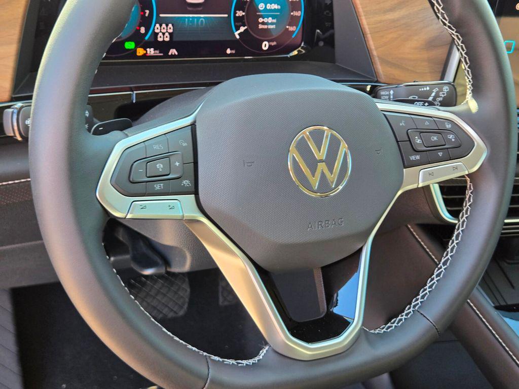 new 2026 Volkswagen Atlas car, priced at $40,352
