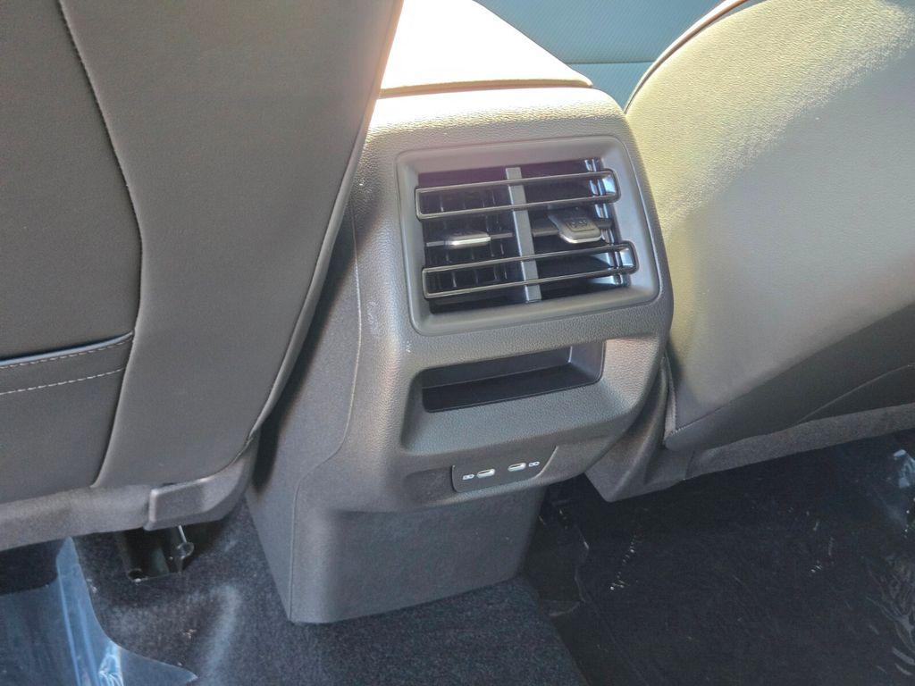 new 2026 Volkswagen Tiguan car, priced at $32,983