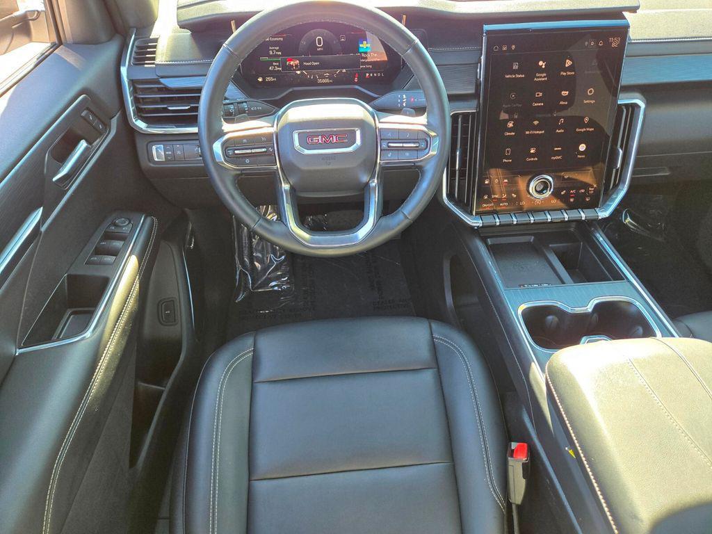 used 2024 GMC Acadia car, priced at $32,687