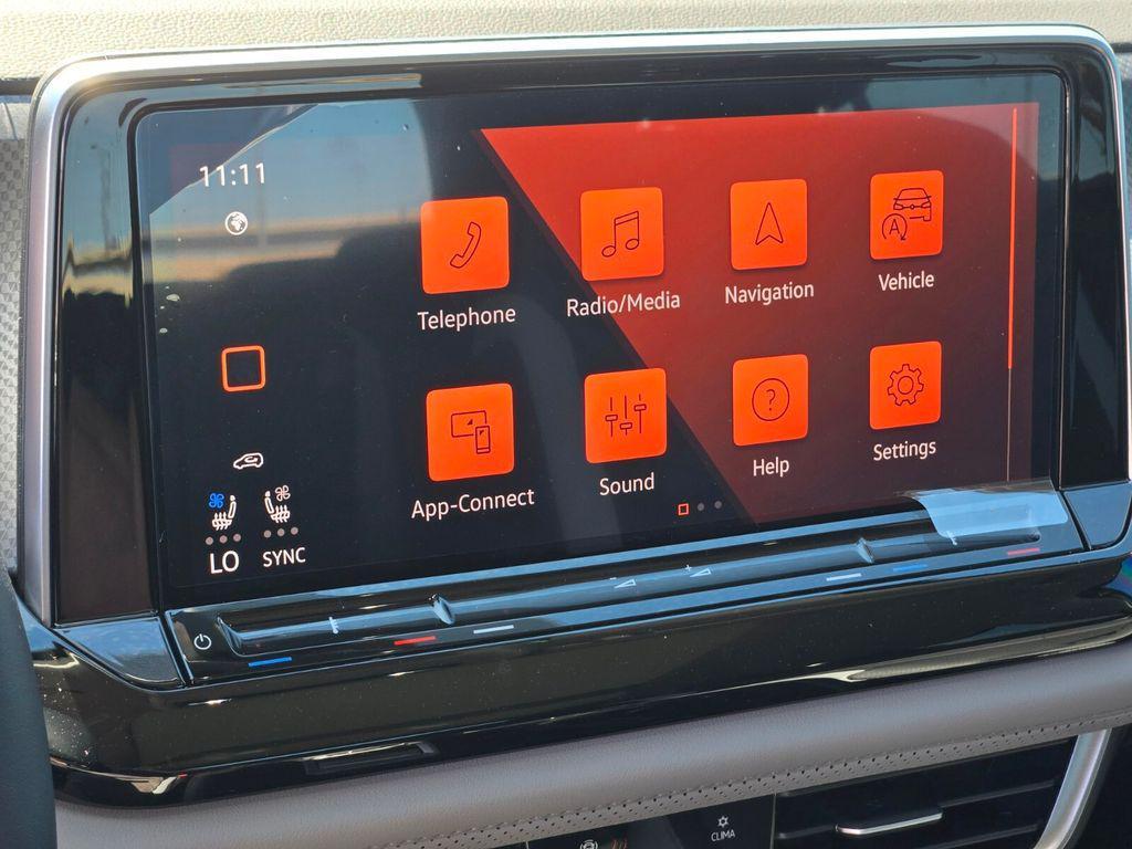 new 2026 Volkswagen Atlas car, priced at $44,343