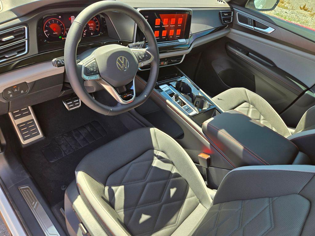 new 2026 Volkswagen Atlas car, priced at $44,343