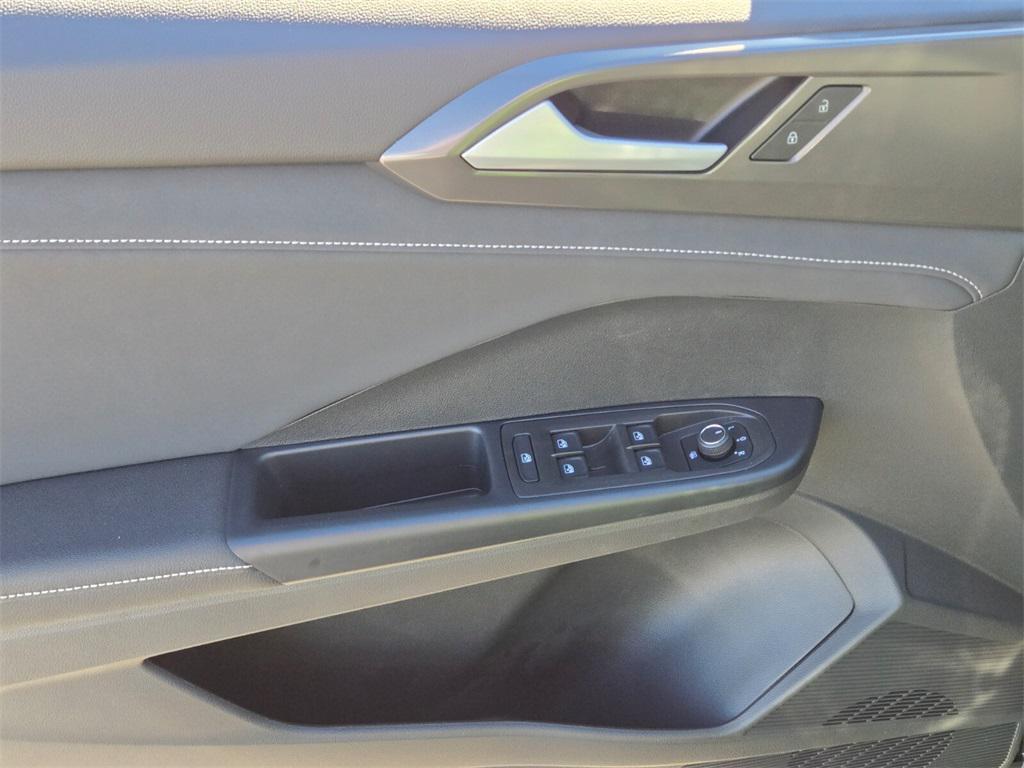 new 2026 Volkswagen Taos car, priced at $31,535