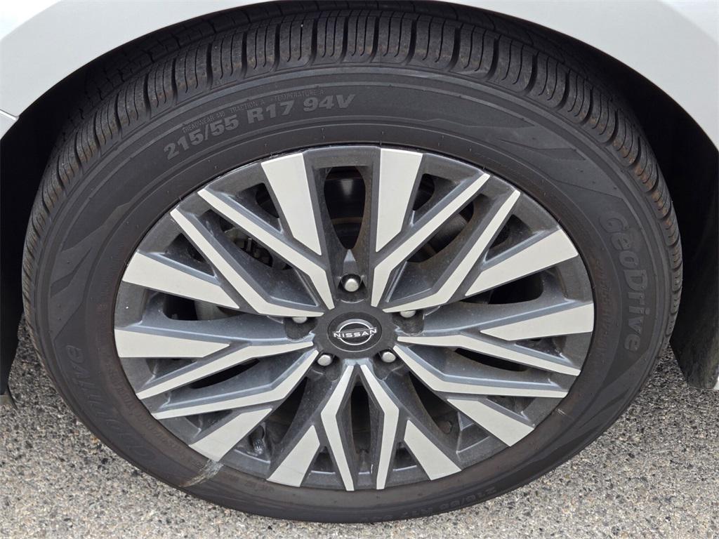 used 2024 Nissan Altima car, priced at $18,988