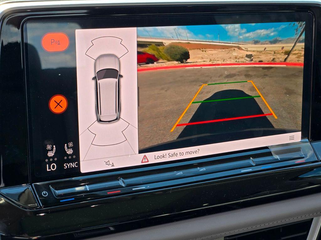 new 2026 Volkswagen Atlas car, priced at $43,231