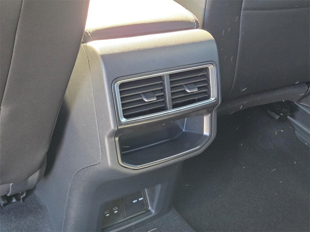 new 2026 Volkswagen Atlas Cross Sport car, priced at $43,257