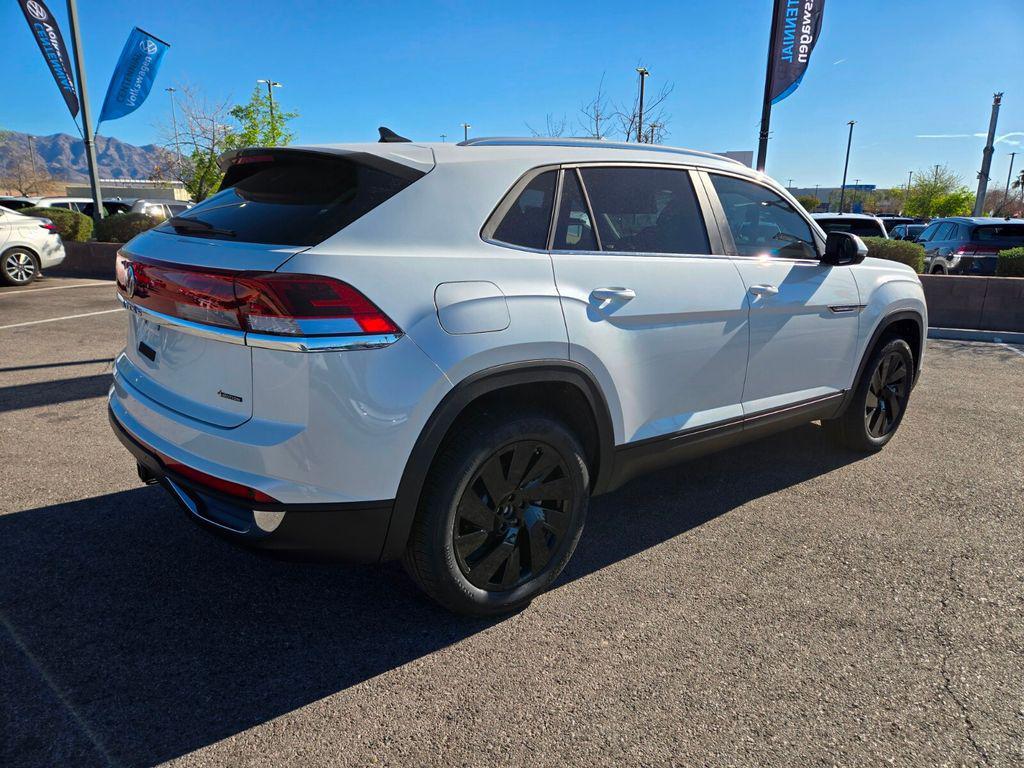 new 2026 Volkswagen Atlas Cross Sport car, priced at $42,257