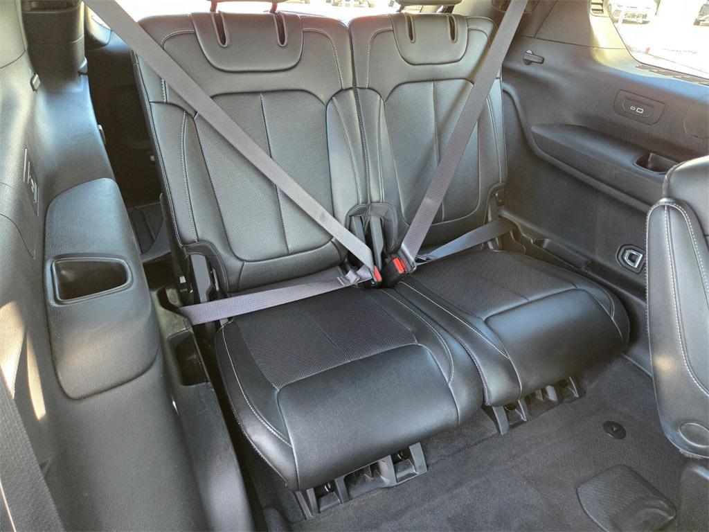 used 2024 Jeep Grand Cherokee L car, priced at $29,997