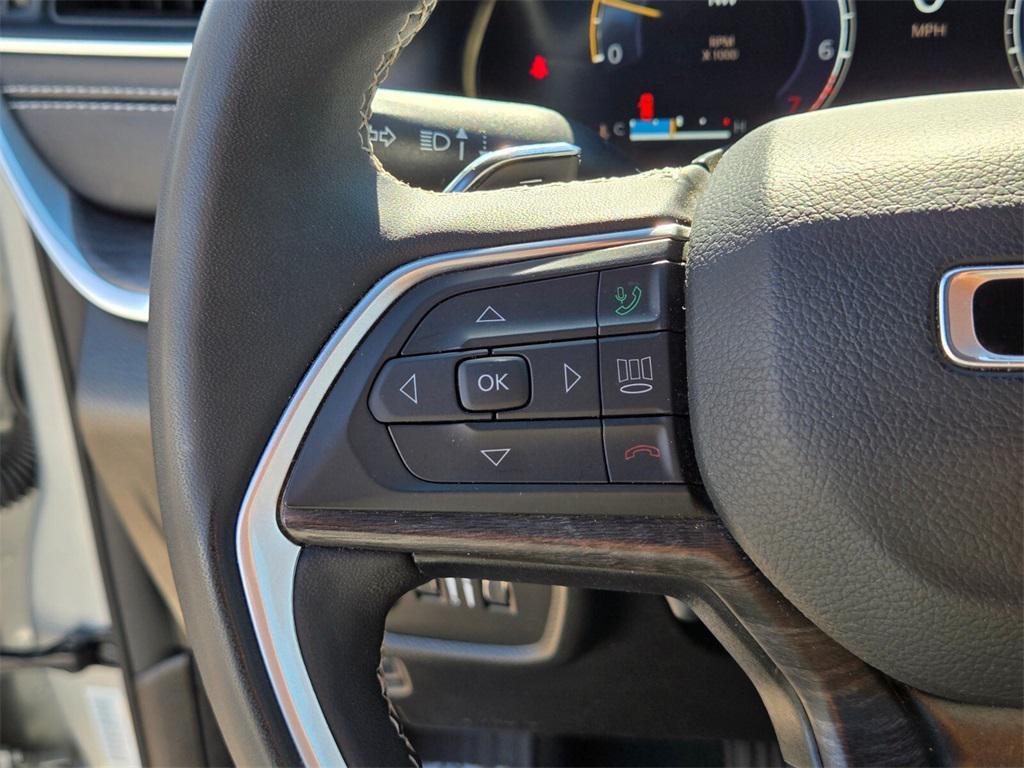 used 2024 Jeep Grand Cherokee L car, priced at $29,997