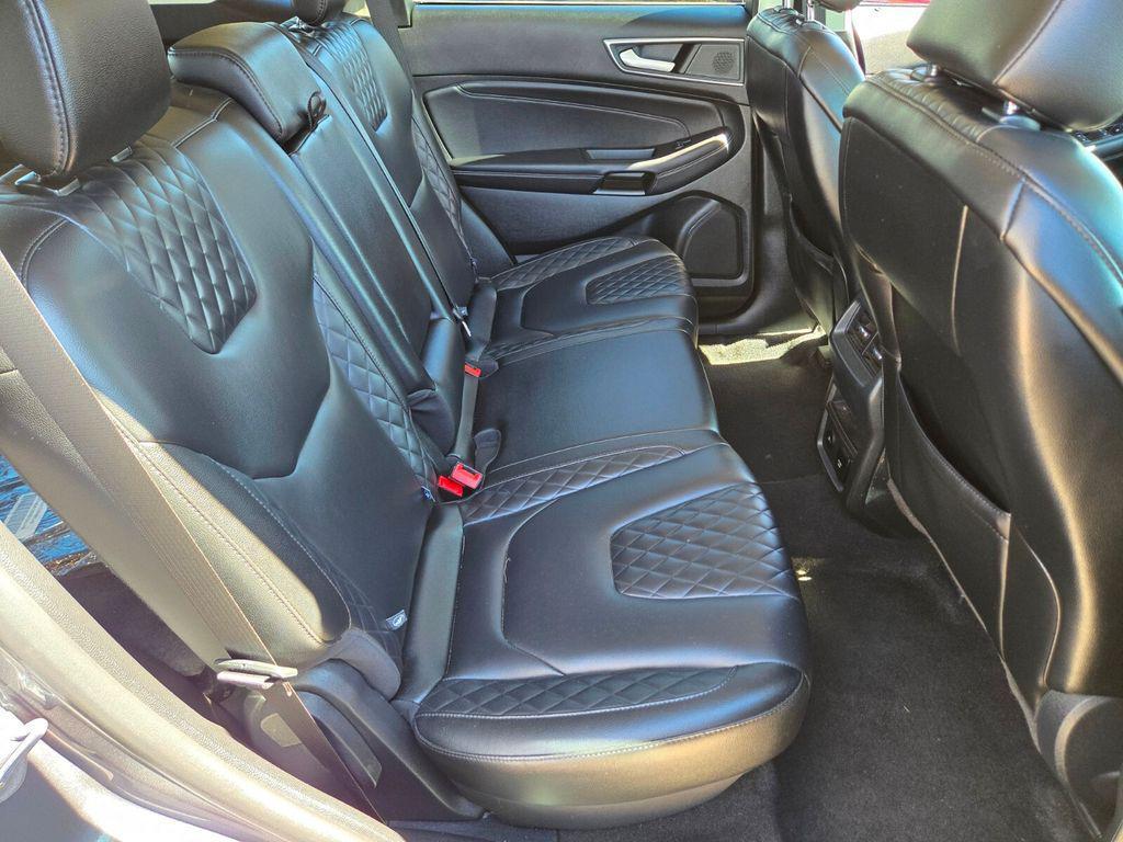 used 2024 Ford Edge car, priced at $26,487
