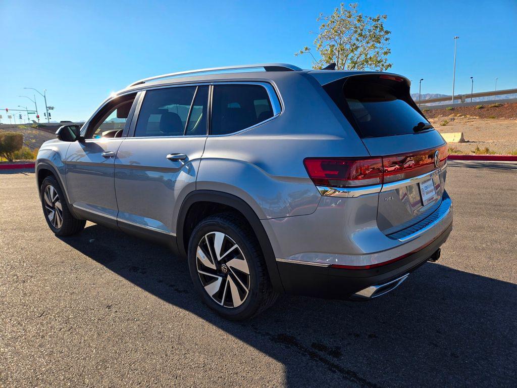 new 2026 Volkswagen Atlas car, priced at $44,409