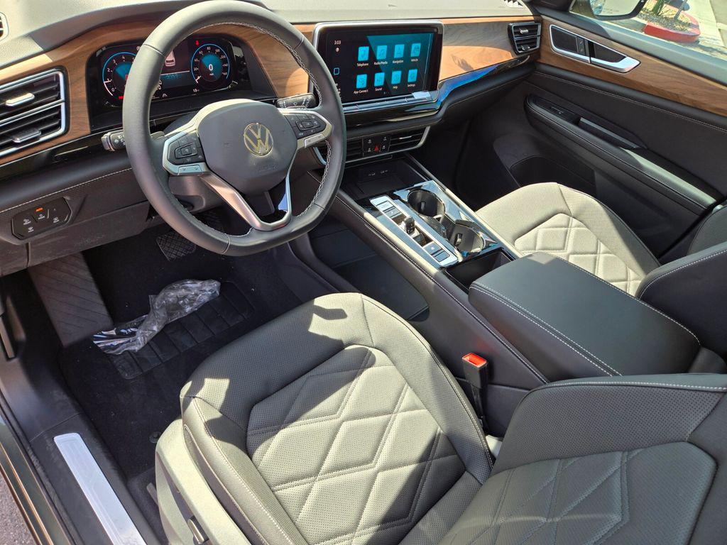 new 2026 Volkswagen Atlas car, priced at $42,321