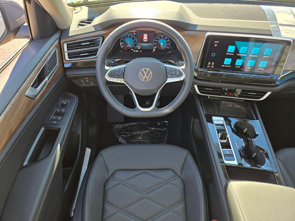 new 2026 Volkswagen Atlas car, priced at $40,352
