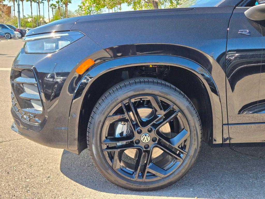 new 2026 Volkswagen Tiguan car, priced at $35,730