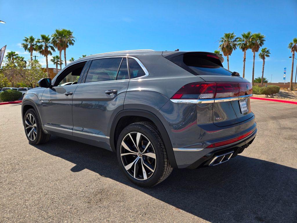 new 2026 Volkswagen Atlas Cross Sport car, priced at $48,958