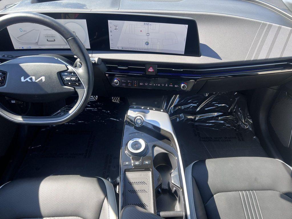 used 2023 Kia EV6 car, priced at $30,999