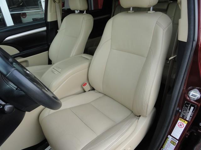 used 2016 Toyota Highlander car, priced at $16,455