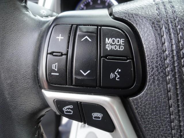 used 2016 Toyota Highlander car, priced at $16,455