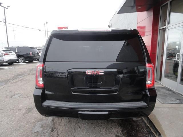 used 2016 GMC Yukon XL car, priced at $13,675