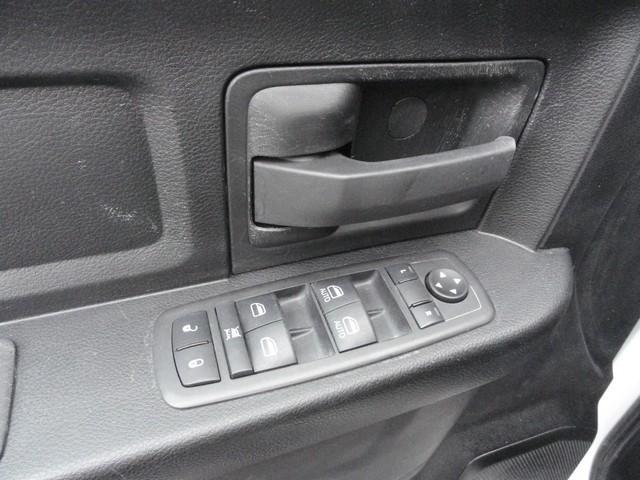 used 2022 Ram 1500 Classic car, priced at $22,455