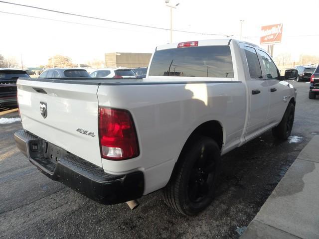 used 2022 Ram 1500 Classic car, priced at $22,455