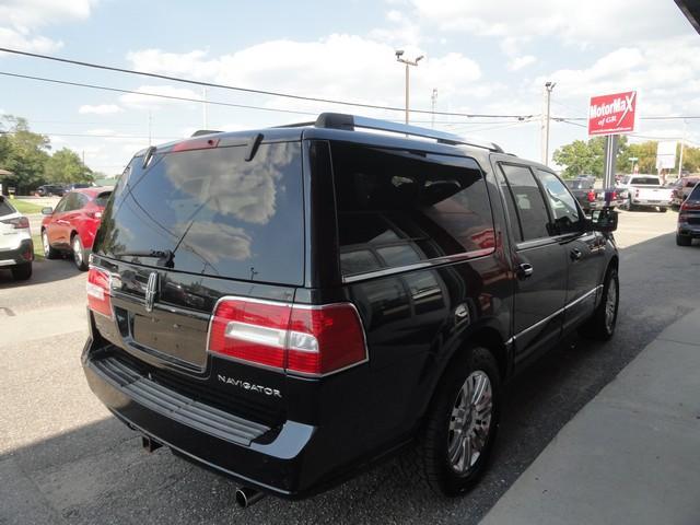 used 2014 Lincoln Navigator car, priced at $7,855