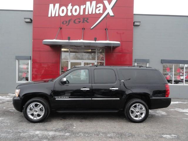 used 2010 Chevrolet Suburban car, priced at $8,875