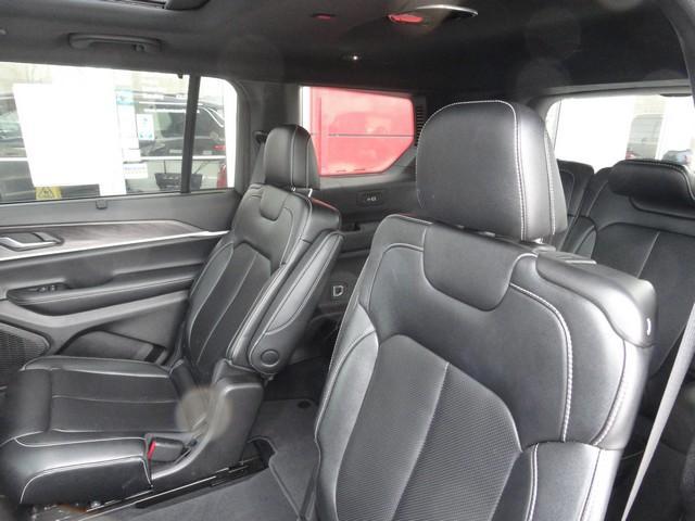 used 2024 Jeep Grand Cherokee L car, priced at $33,675