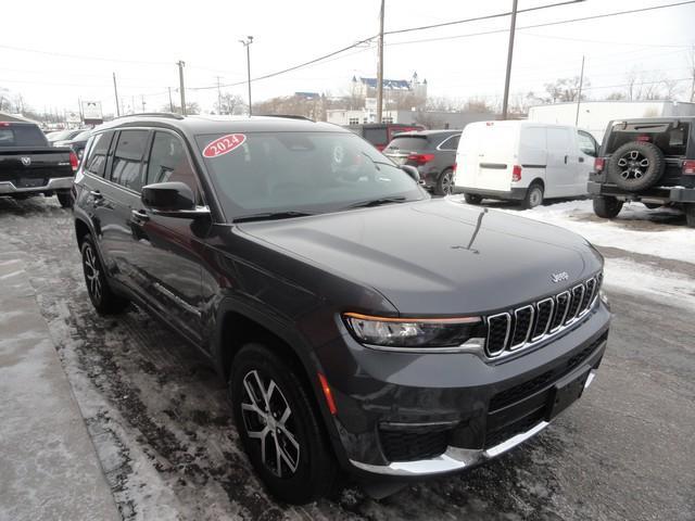used 2024 Jeep Grand Cherokee L car, priced at $33,675