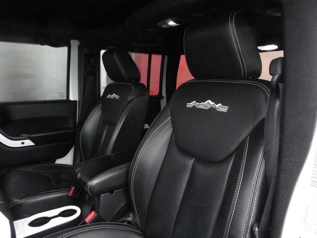 used 2014 Jeep Wrangler Unlimited car, priced at $11,875