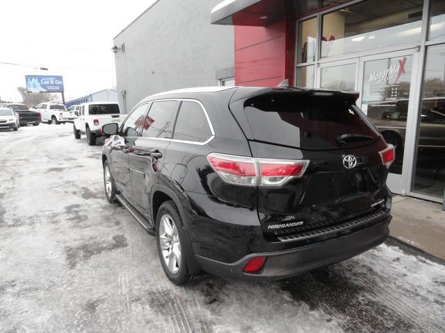 used 2015 Toyota Highlander car, priced at $16,875