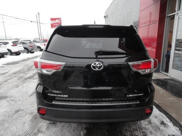 used 2015 Toyota Highlander car, priced at $16,875