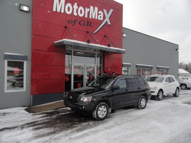 used 2003 Toyota Highlander car, priced at $5,455