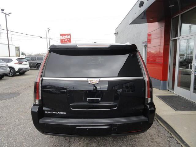 used 2020 Cadillac Escalade ESV car, priced at $31,455