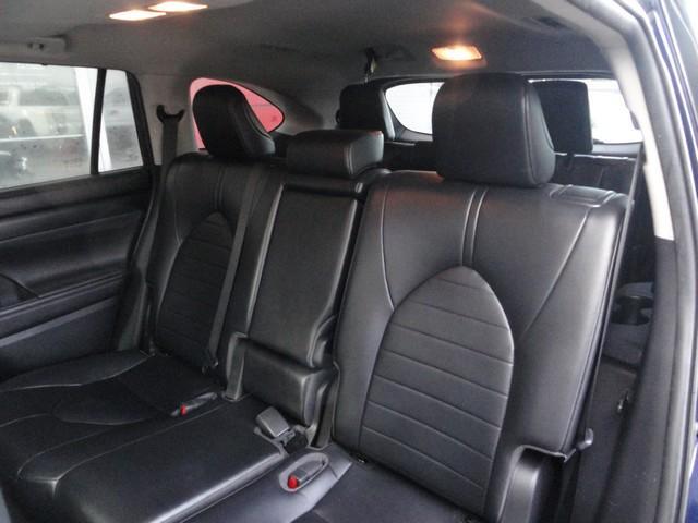 used 2023 Toyota Highlander Hybrid car, priced at $28,875