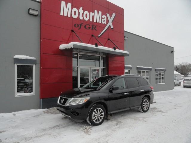 used 2013 Nissan Pathfinder car, priced at $5,675