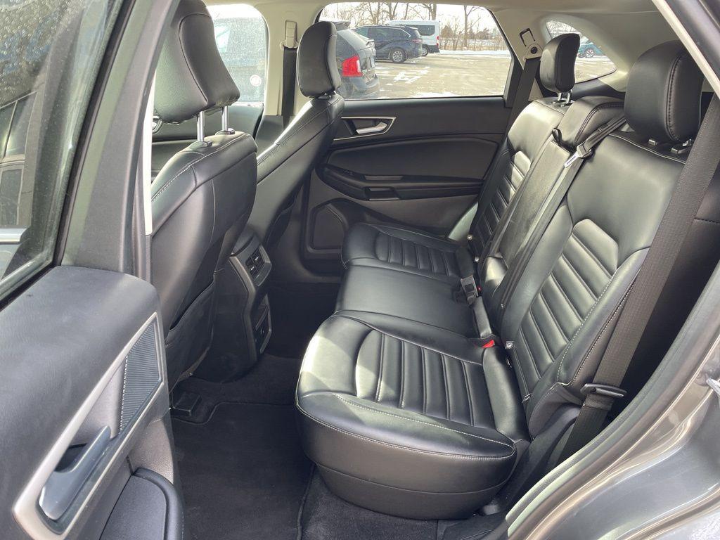 used 2024 Ford Edge car, priced at $24,244