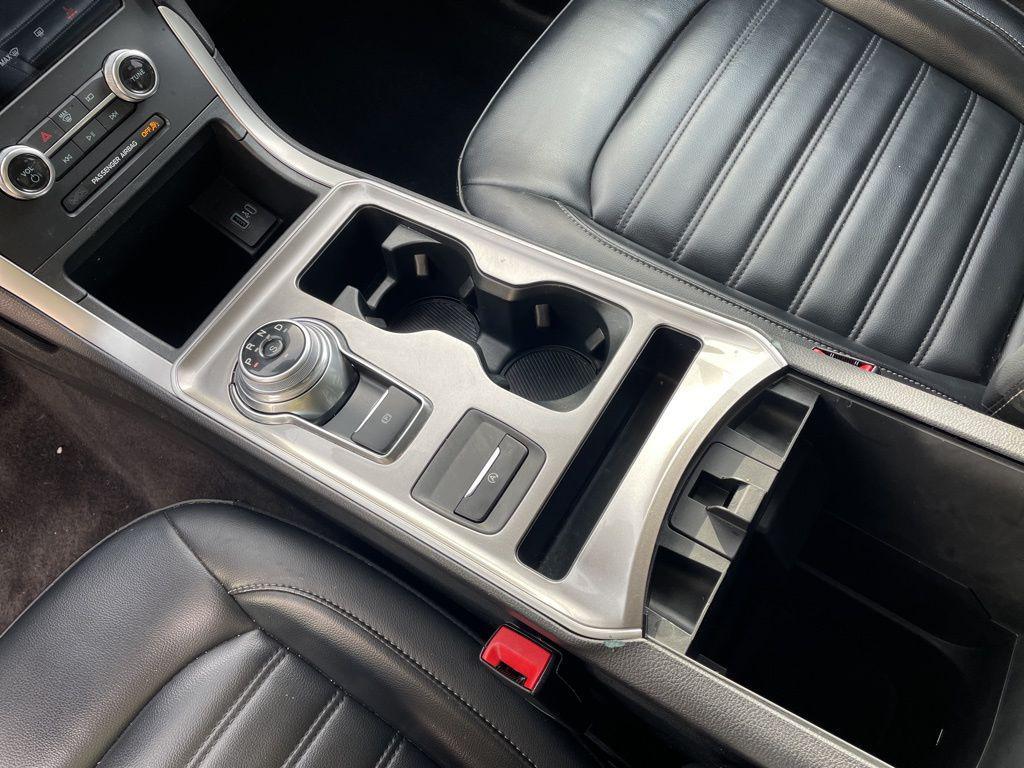 used 2024 Ford Edge car, priced at $24,244