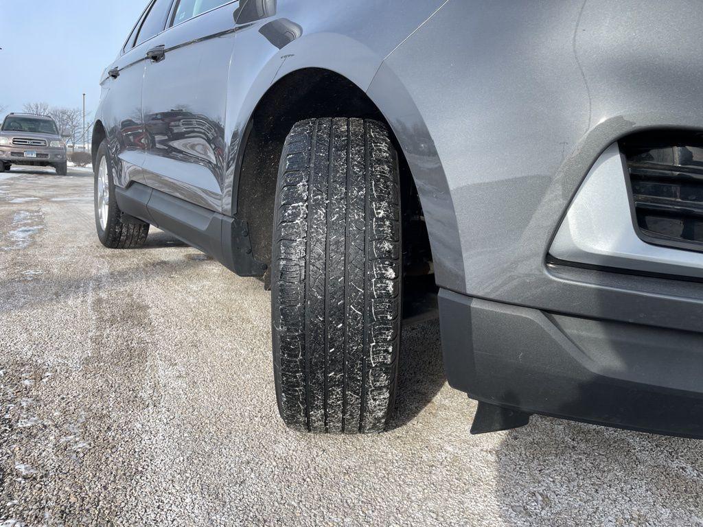used 2024 Ford Edge car, priced at $24,244