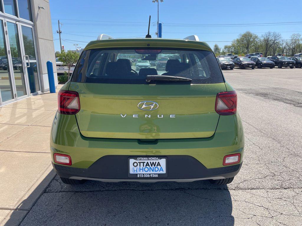 used 2024 Hyundai Venue car, priced at $19,105