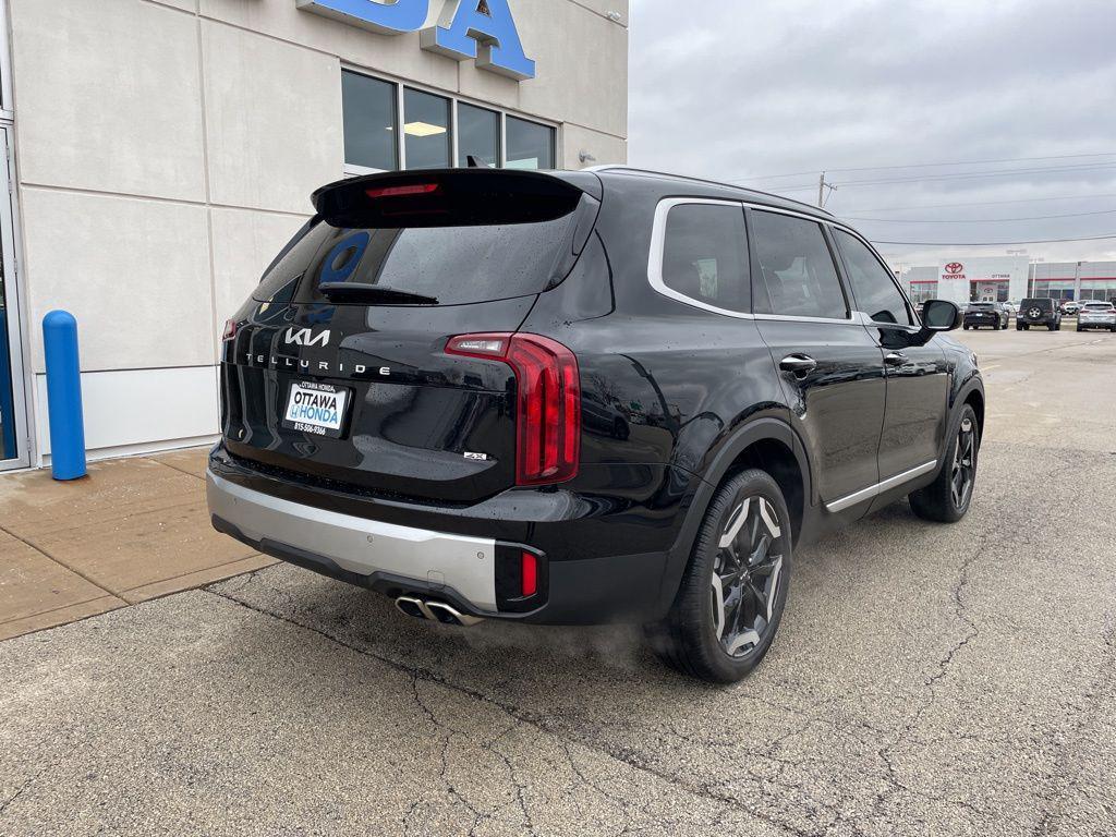 used 2024 Kia Telluride car, priced at $34,041