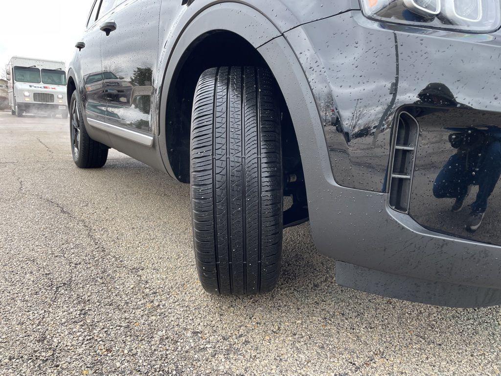 used 2024 Kia Telluride car, priced at $34,041
