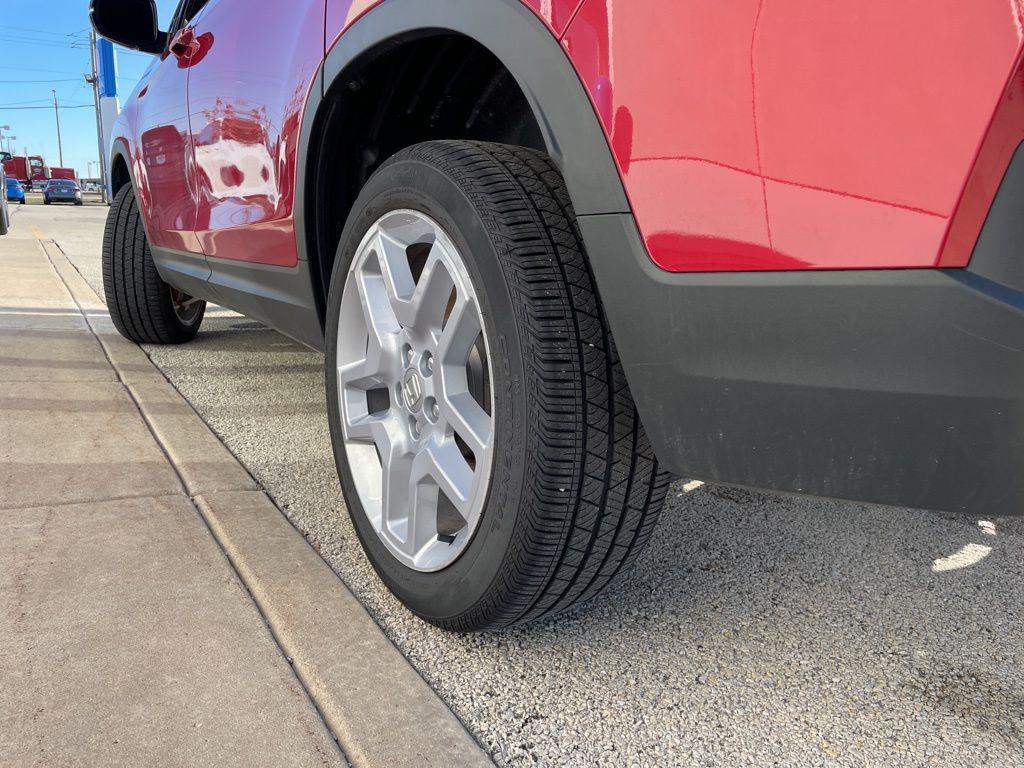 used 2025 Honda Passport car, priced at $36,412