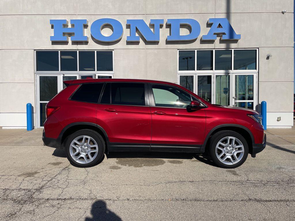 used 2025 Honda Passport car, priced at $36,412