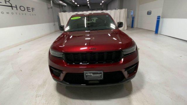 used 2023 Jeep Grand Cherokee car, priced at $32,900